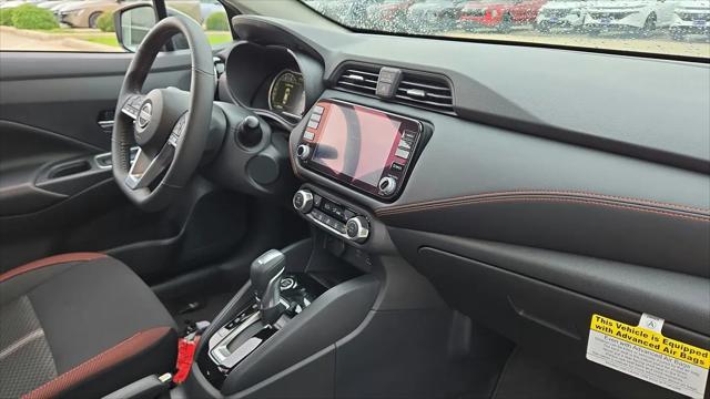 2025 Nissan Versa 1.6 SR