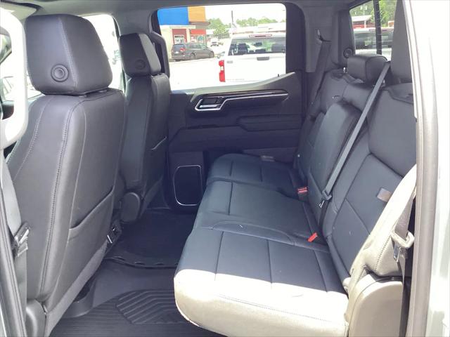 2026 Chevrolet Silverado 1500 4WD Crew Cab Standard Bed LT
