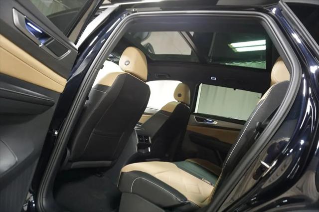 2026 Volkswagen Atlas Cross Sport SE with Technology