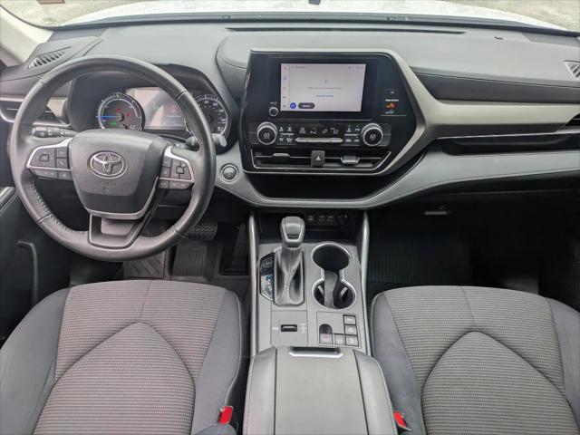 2023 Toyota Highlander Hybrid LE