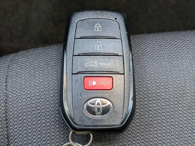 2025 Toyota Corolla Hybrid SE