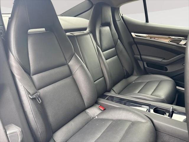 2016 Porsche Panamera Panamera