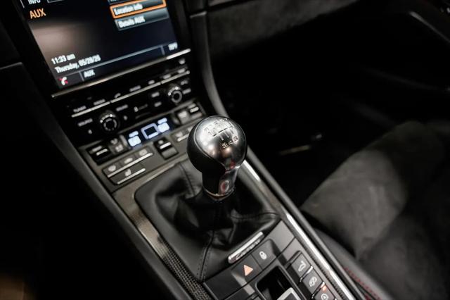 2016 Porsche 911 Carrera GTS