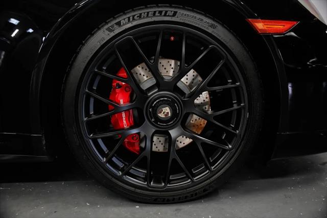 2016 Porsche 911 Carrera GTS