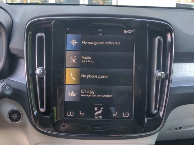 2019 Volvo XC40 T5 Momentum