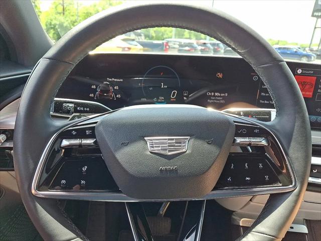 2024 Cadillac iQ Luxury w/1SC