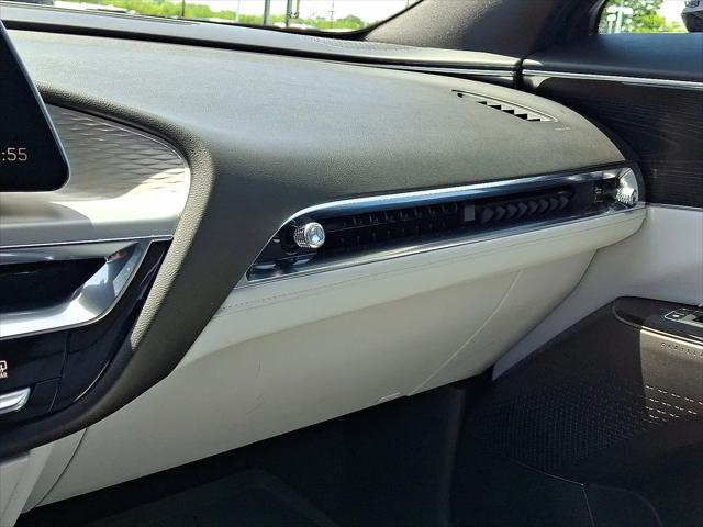2024 Cadillac iQ Luxury w/1SC