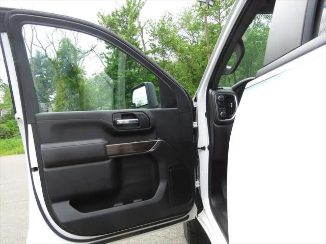 2022 Chevrolet Silverado 2500HD 4WD Crew Cab Standard Bed LT