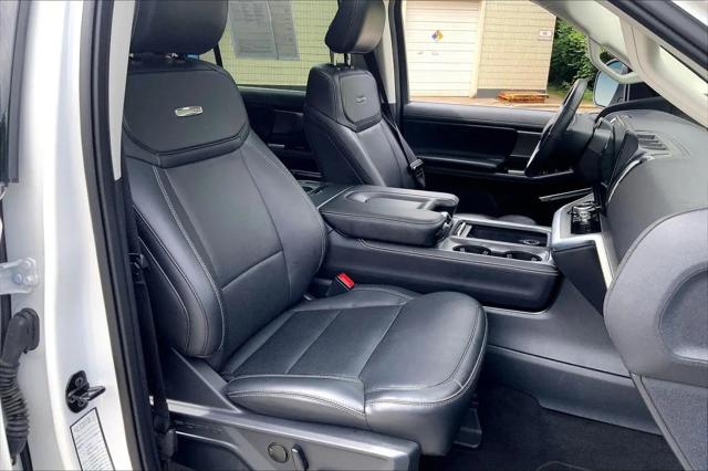 2025 Ford Expedition Platinum MAX