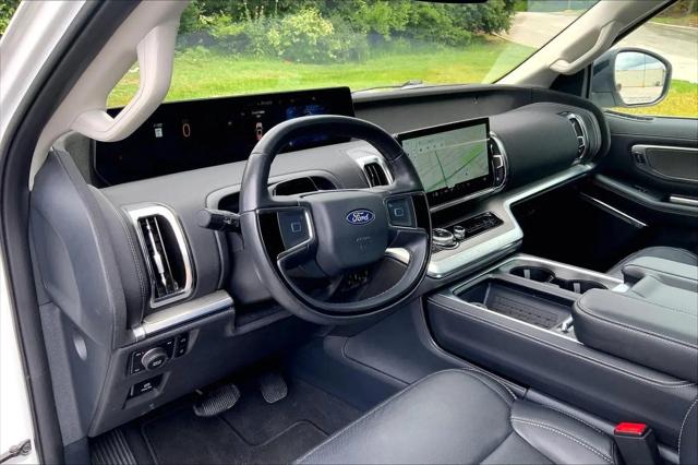 2025 Ford Expedition Platinum MAX