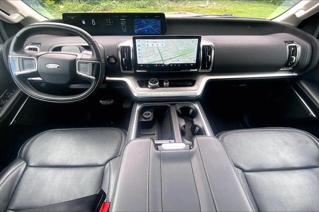 2025 Ford Expedition Platinum MAX