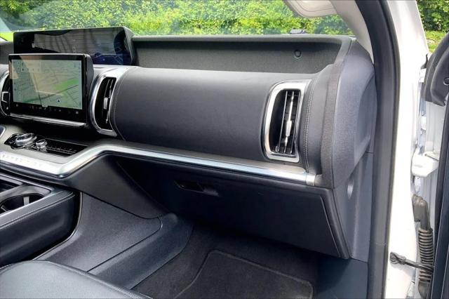 2025 Ford Expedition Platinum MAX