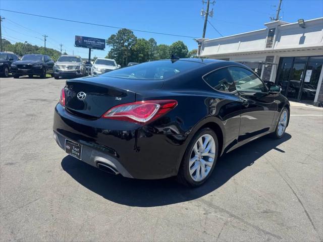 2015 Hyundai Genesis Coupe 3.8 Base