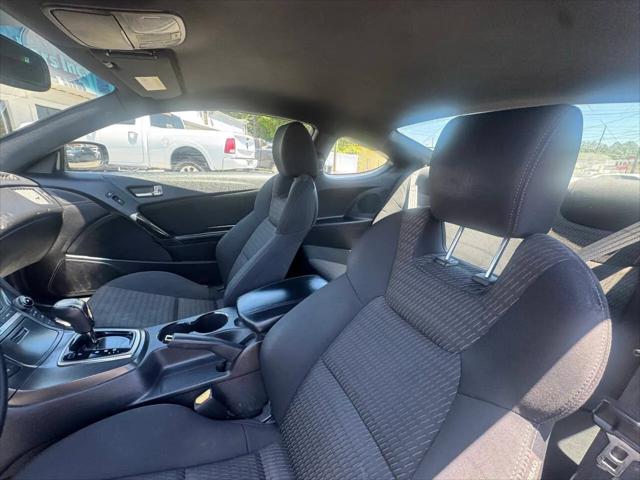 2015 Hyundai Genesis Coupe 3.8 Base