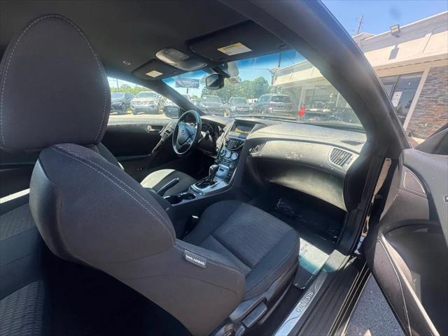 2015 Hyundai Genesis Coupe 3.8 Base