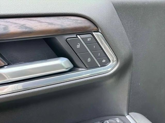 2026 GMC Sierra 1500 Crew Cab, Short Bed, SLT, 4WD