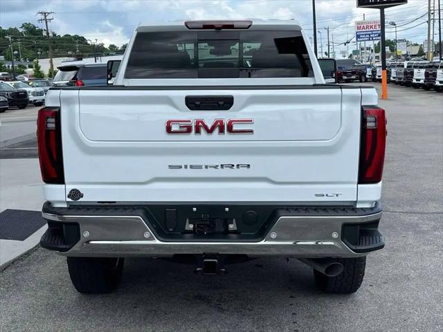 2026 GMC Sierra 2500HD Crew Cab, Standard Bed, SLT, 4WD