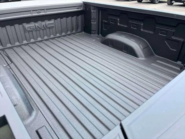 2026 GMC Sierra 2500HD Crew Cab, Standard Bed, SLT, 4WD