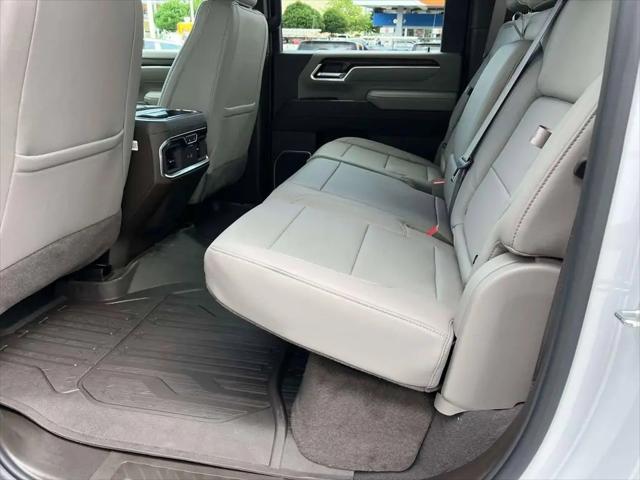 2026 GMC Sierra 2500HD Crew Cab, Standard Bed, SLT, 4WD