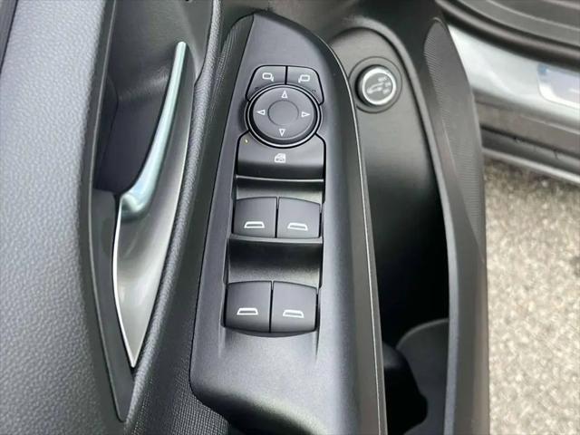 2026 Buick NV Avenir FWD