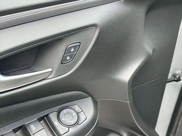 2026 Buick NV Avenir FWD