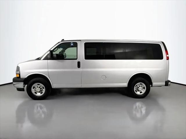 2023 Chevrolet Express Passenger RWD 2500 Regular Wheelbase LS