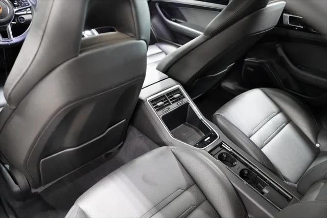 2018 Porsche Panamera 4S