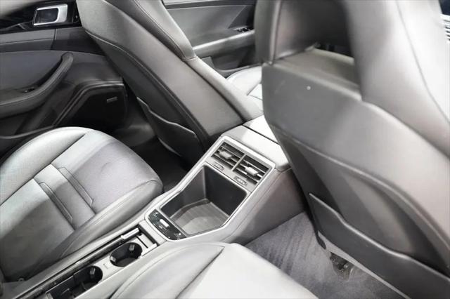 2018 Porsche Panamera 4S