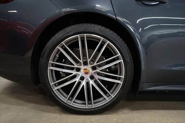 2018 Porsche Panamera 4S