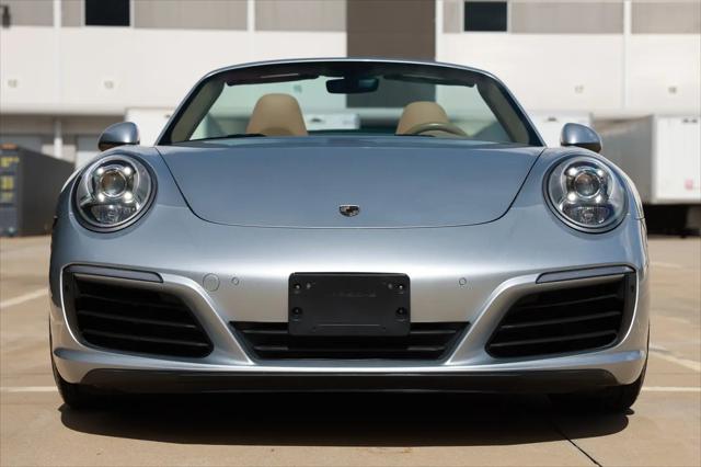 2017 Porsche 911 Carrera