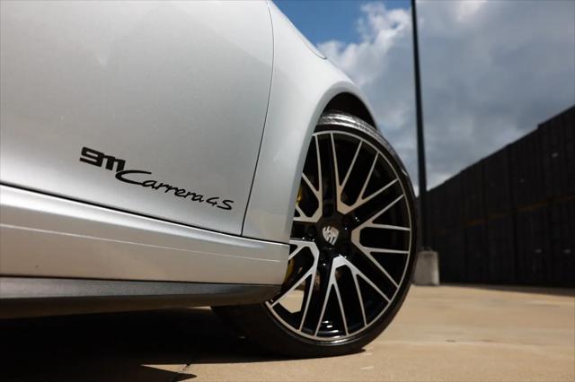 2017 Porsche 911 Carrera