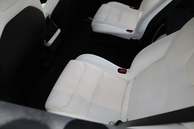 2022 Tesla Model X Dual Motor All-Wheel Drive