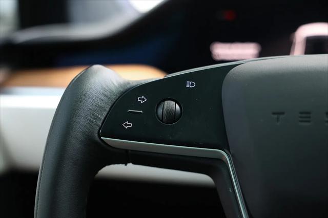 2022 Tesla Model X Dual Motor All-Wheel Drive