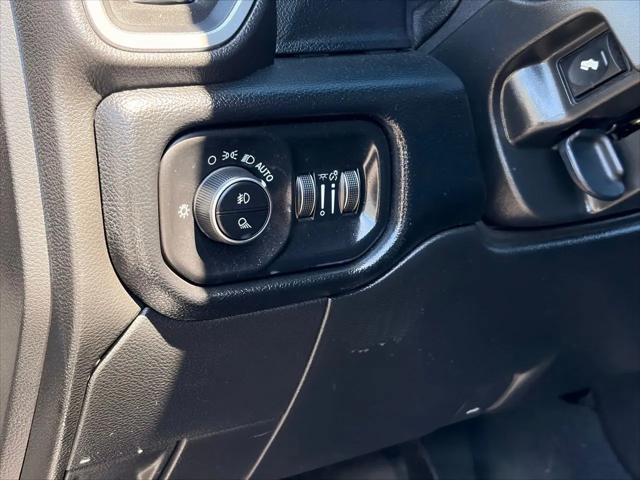 2020 Jeep Ram 2500 Laramie Mega Cab 4x4 6'4" Box