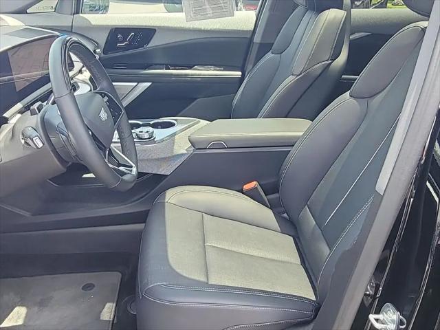 2025 Cadillac iQ Sport 2 AWD
