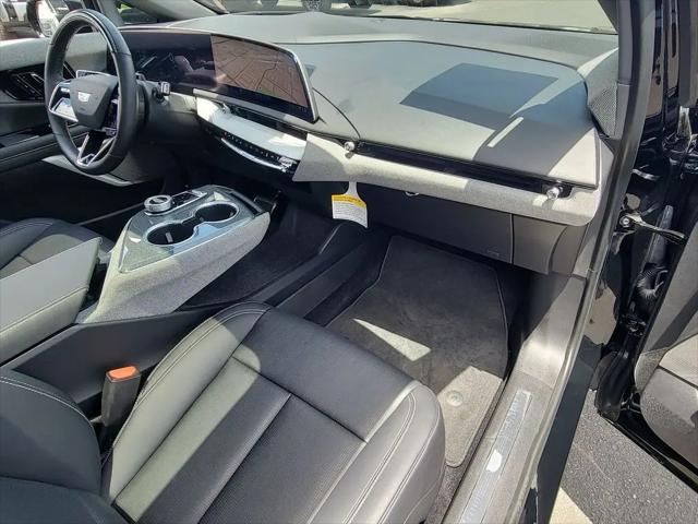 2025 Cadillac iQ Sport 2 AWD