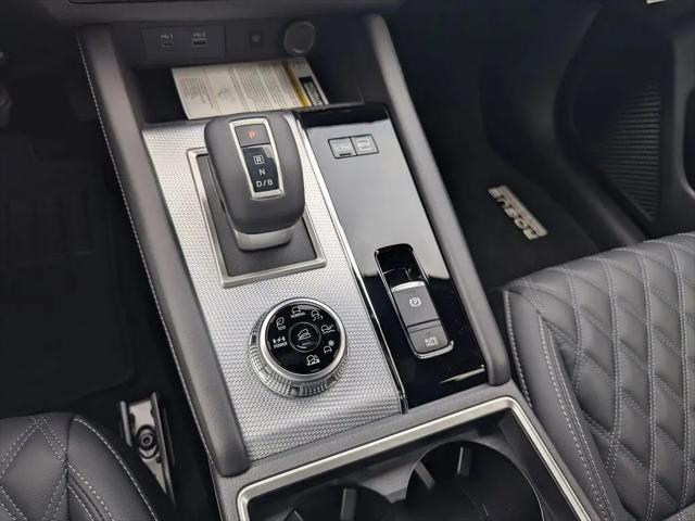 2026 Nissan Rogue Plug-In Hybrid Platinum