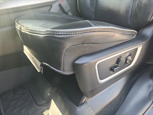 2019 Ram 1500 Laramie Crew Cab 4x4 5'7" Box