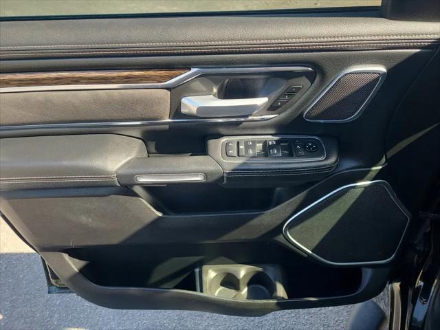 2019 Ram 1500 Laramie Crew Cab 4x4 5'7" Box