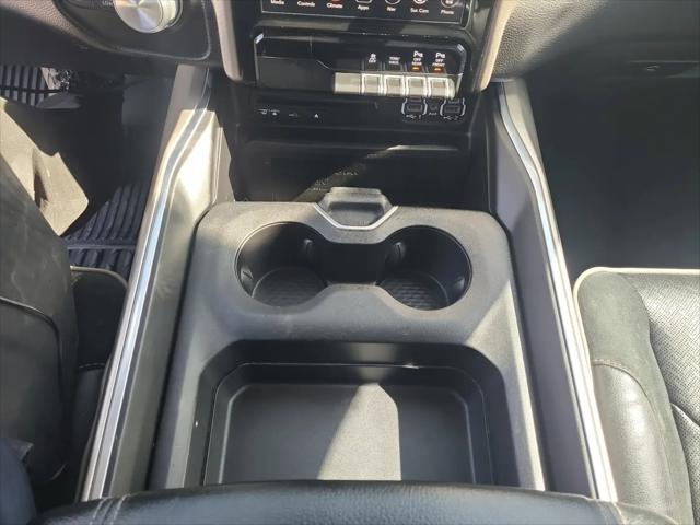 2019 Ram 1500 Laramie Crew Cab 4x4 5'7" Box