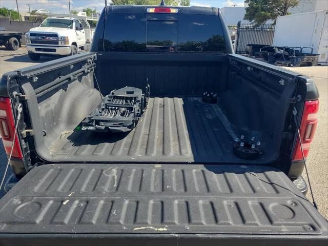 2019 Ram 1500 Laramie Crew Cab 4x4 5'7" Box