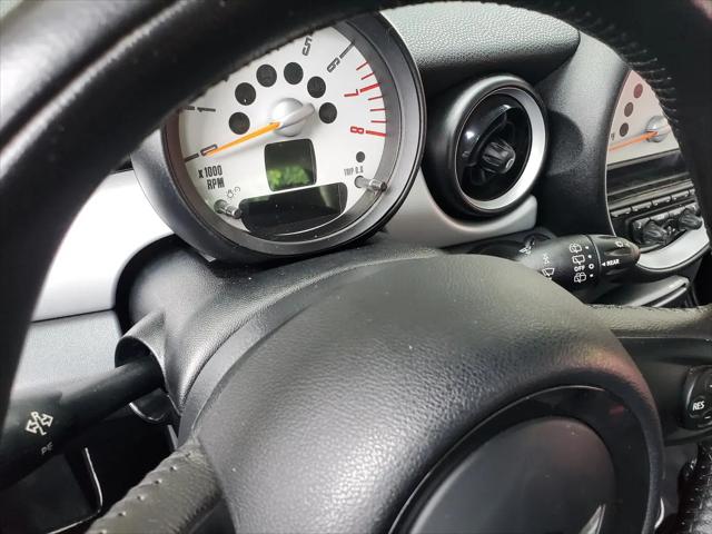 2011 MINI Cooper Cooper