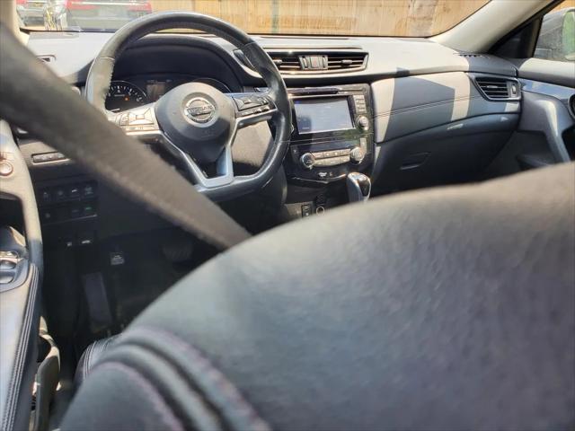 2017 Nissan Rogue SL