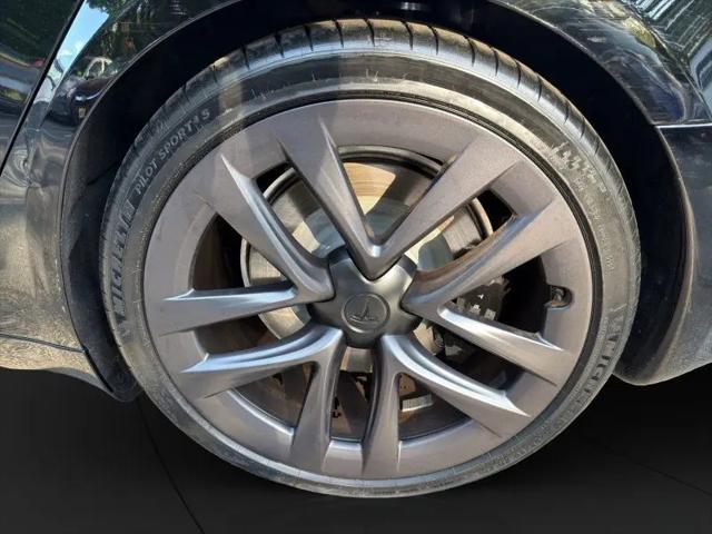 2022 Tesla Model S Dual Motor All-Wheel Drive