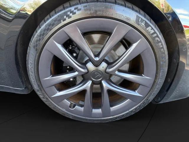 2022 Tesla Model S Dual Motor All-Wheel Drive