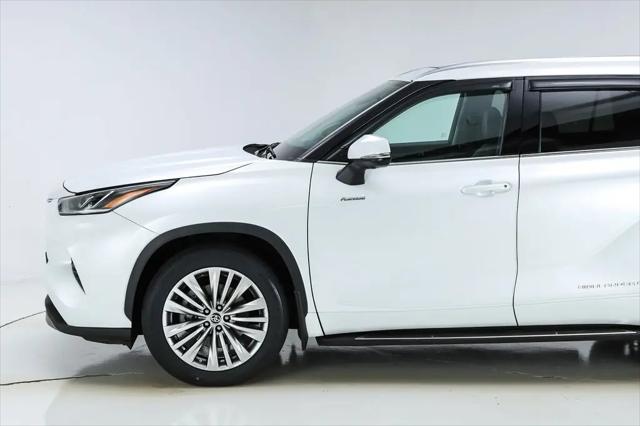 2023 Toyota Highlander Platinum