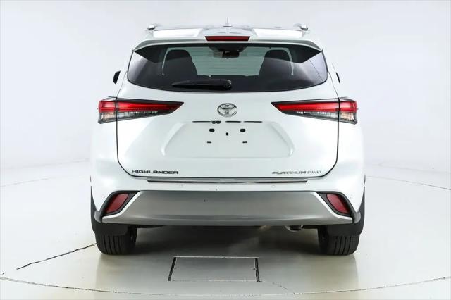 2023 Toyota Highlander Platinum