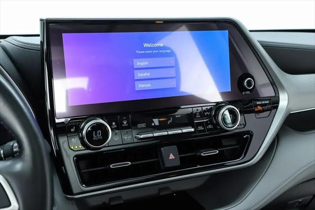 2023 Toyota Highlander Platinum