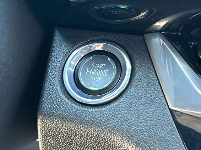 2024 Buick NV Avenir FWD