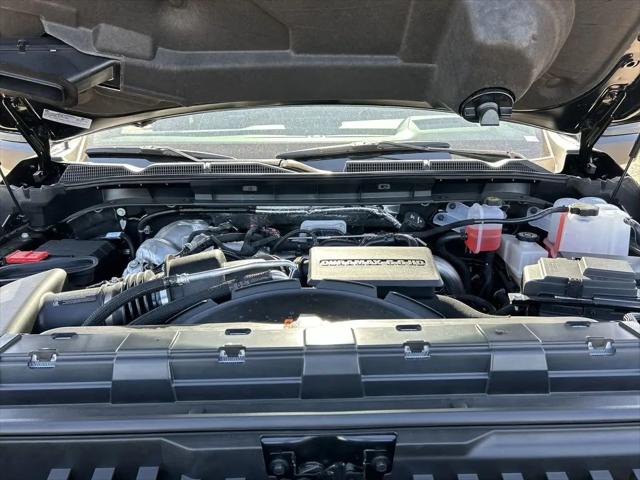 2026 GMC Sierra 2500HD Crew Cab, Standard Bed, AT4X, 4WD